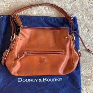 Dooney & Bourke shoulder bag purse